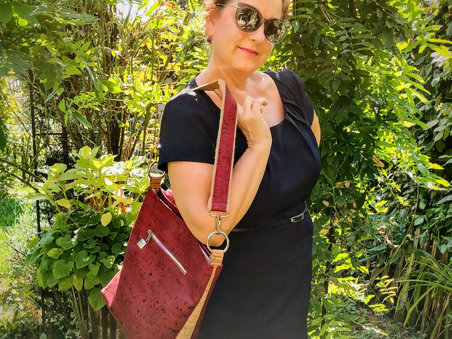 Tikiwe®Lady an der Frau, Größenverhältnisse, Kork