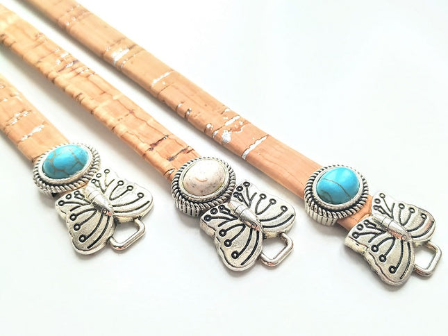 3 Wickelarmbänder / Choker aus Kork mit beigem und türkisem Stein. Schmetterlingschließe