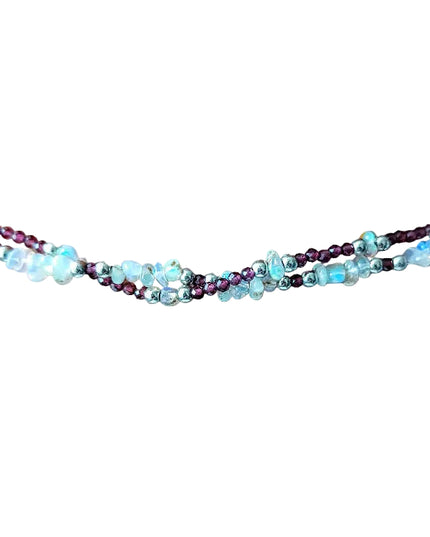 Korkkordel von Tikiwe mit Mittelteil aus getrommelten Opal und facettiertem Granat