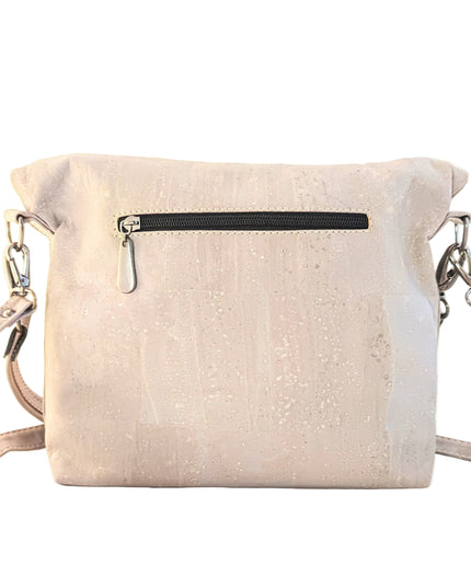 Rückseite vom Raumwunder aus grauem Kork mit Reißverschlussfach