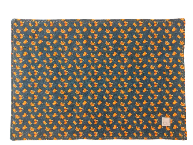 TikiweTischset dunkelblauer Kork mit gelben Zitronen bedruckt