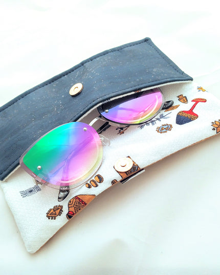 Tikiwe®ojo, Brillenetui aus Kork, dunkelblau, Lieferung ohne Brille