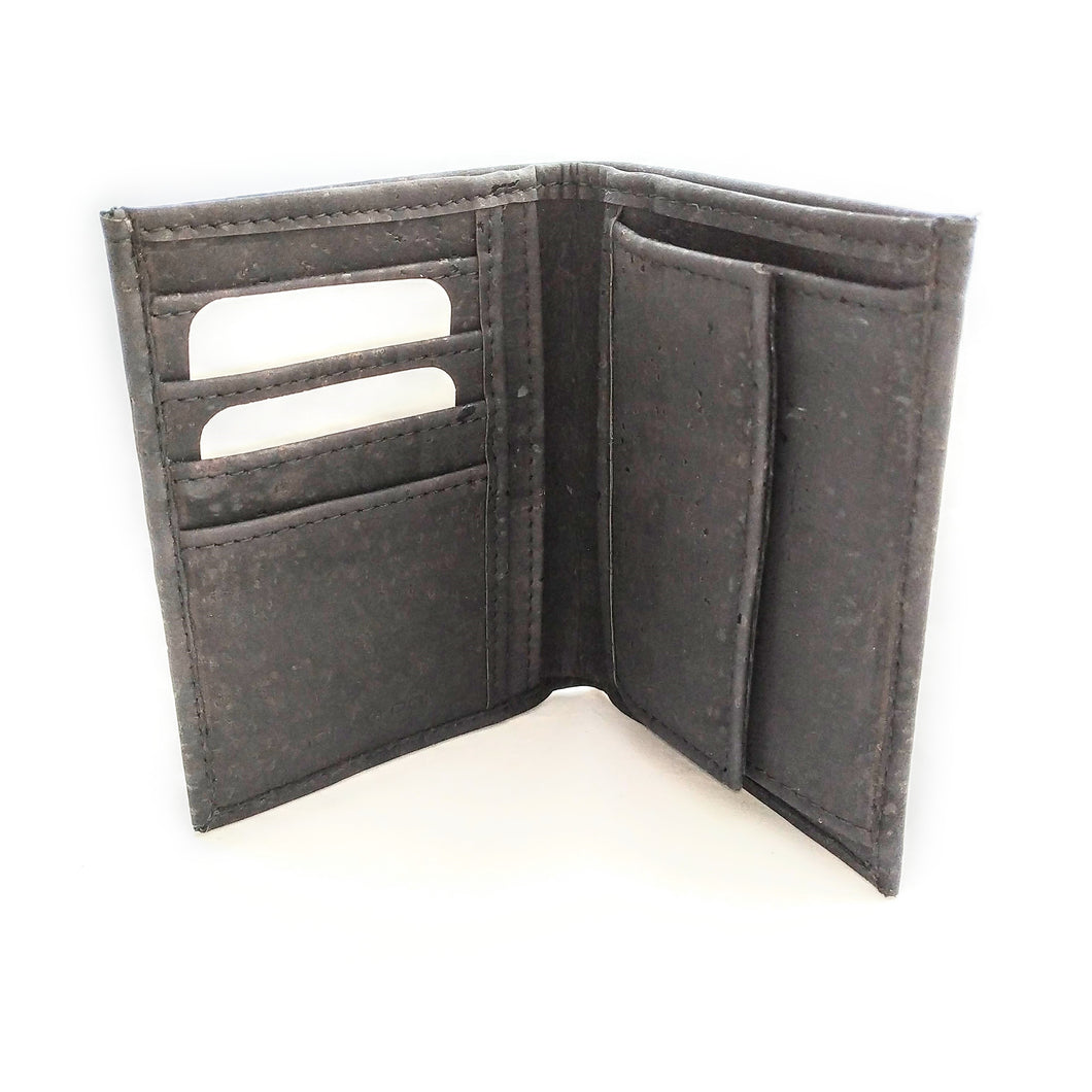 schwarzer Geldbeutel aus Kork mit einem Fach für Münzen, Fächern für Kreditkarten, einem Fach für Geldscheine und 2 verborgenen Fächern