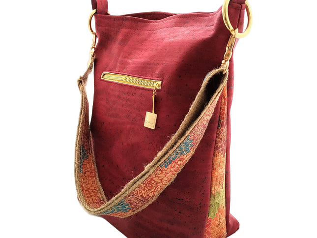 Tikiwe®LadyAsta Burgunder, Shopper aus Kork, Seitenansicht, limited Edition